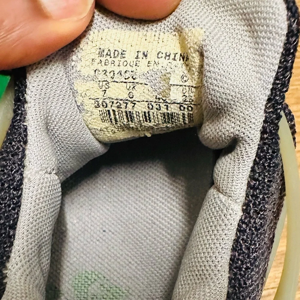 NIKE Air Green Sneakers